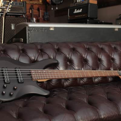 Yamaha TRBX505 - Black image 4