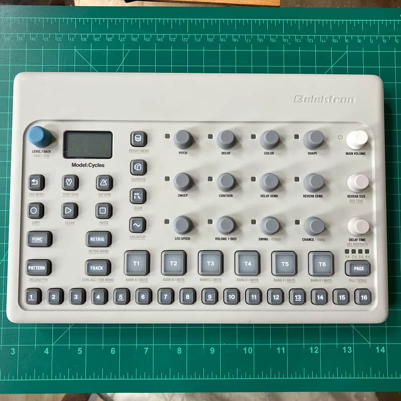 Elektron Model:Cycles Groovebox 2020 - Gray image 1