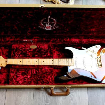 FENDER "60th Anniversary Commemorative Stratocaster" HARDCASE, 3, 44 KG image 21