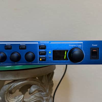 Lexicon MX300 Stereo Reverb Effects Processor 2010s - Blue image 3