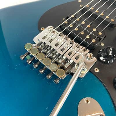 Kramer  Focus 1980s - Aged Blue H/S/S with splitter, Rosewood board Original Floyd Rose , clean and original, , and original HScase image 3