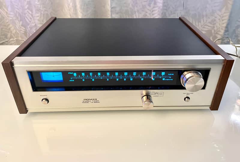 Vintage Pioneer TX-6200 Stereo AM/FM Tuner - Serviced + Cleaned +