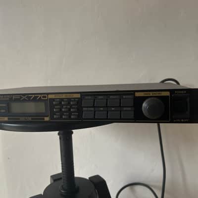 Yamaha FX770 image 3