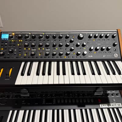 Moog Subsequent 37 Analog Synth 2017 - Present - Black