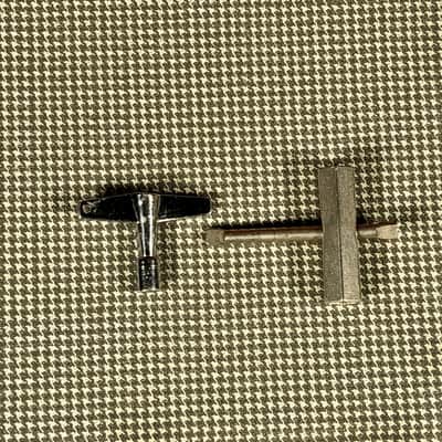 Vintage Ludwig Drum Tuning Key and Rail Consolette Hex Wrench Set image 3