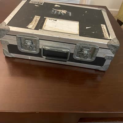 ThunderFunk TBF-420 400watt Bass Amp with Hard Case image 5
