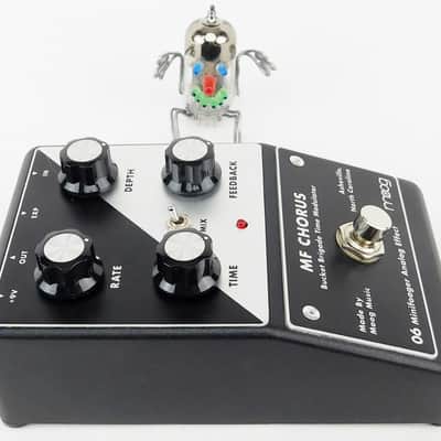 Moog Minifooger MF Chorus V2 MF06 Analog Effect + Neuwertig+ OVP + 1,5J Garantie image 7