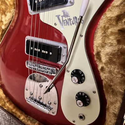Aria The Ventures 40th Anniversary w/ Original Case (used) image 3