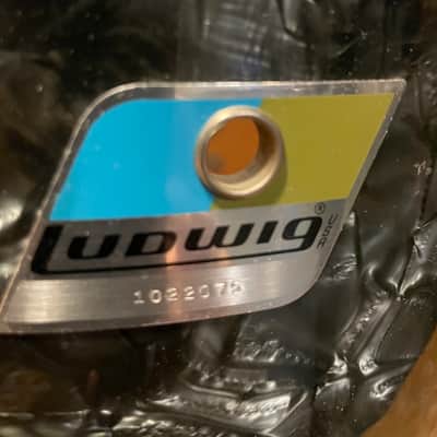 Ludwig Blue Olive Badge 70’s Black Diamond Pearl image 2