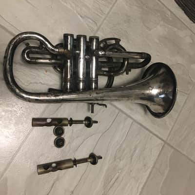 LYON AND HEALY IDEAL CORNET FOR  PARTS NOT SURE WHAT YEAR MAKE AN OFFER image 3