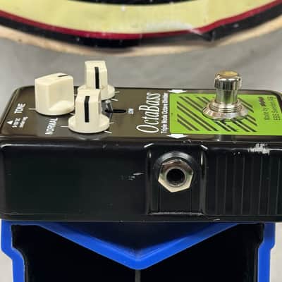 EBS OctaBass Triple Mode Octave Divider Pedal image 6