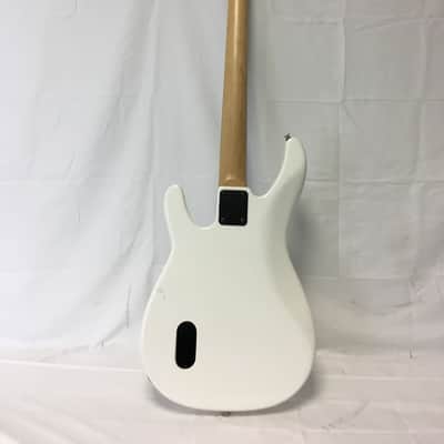 Peavey Forum Bass Guitar image 3