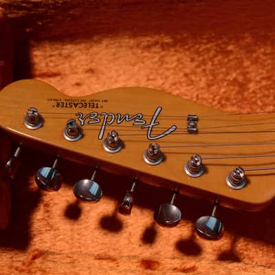 Fender American Vintage II 1963 Telecaster 2022 - sunburst image 2