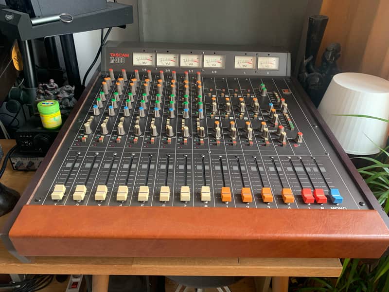 Tascam M-308 Mixer image 1