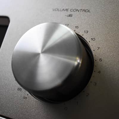 Luxman C-7 Limited Edition Stereo Control Amplifier in Excellent Condition image 6