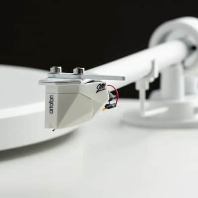 Pro-Ject: T1 Turntable - White Edition (Turntable Lab Exclusive) image 3