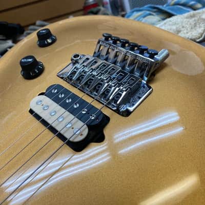 1998 - 1999 Peavey EVH USA Wolfgang Standard Patent Pending Goldtop Floyd Rose image 19
