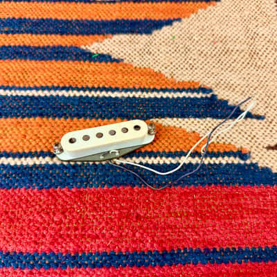 Vintage 1977 Fender Stratocaster Grey Bottom Guitar Pickup Neck 1970's image 4