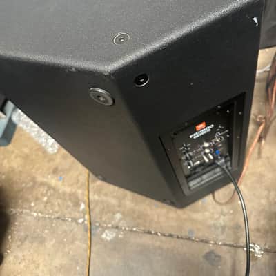 JBL PRX815W 2-Way 1500-Watt 15" Active Loudspeaker 2010s - Black imagen 3
