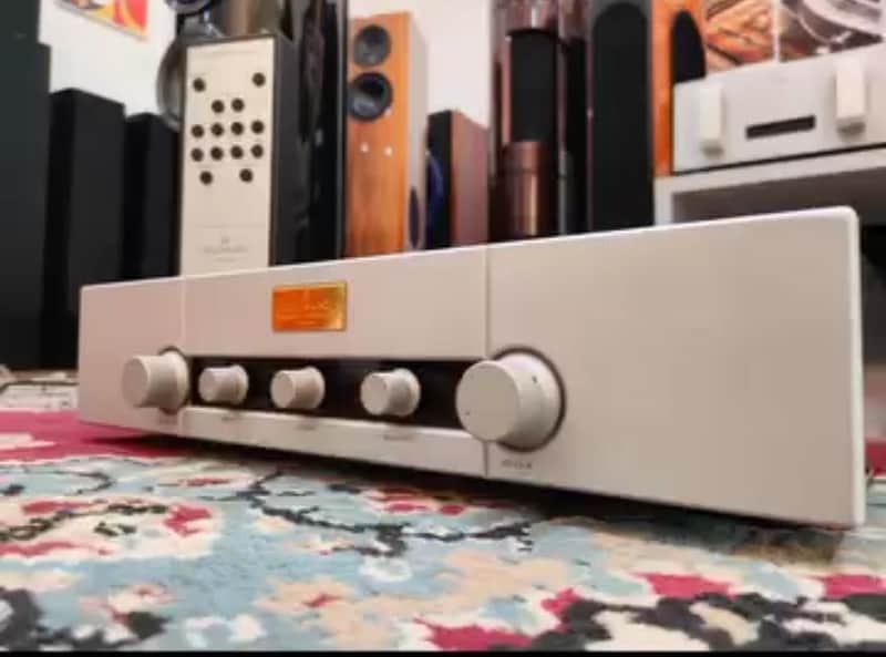 Goldmund MIMESIS 27 + MIMESIS 9