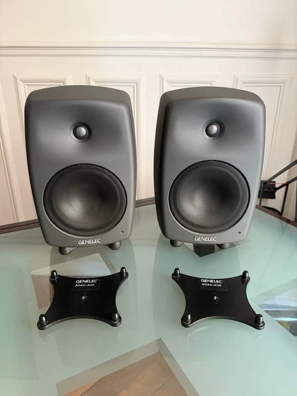 Genelec 8040A 6.5" Powered Nearfield Studio Monitor (Pair) 2005 - 2013 - Gray image 1