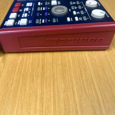 Akai MPC1000 Music Production Center 2004 - 2013 - Blue image 3