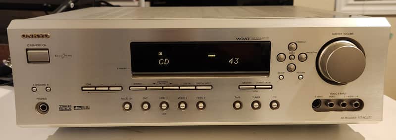 Onkyo ONKYO 6.1 CHANNEL AUDIO / VIDEO RECEIVER, MODEL HT-R520 polished silver 90s  - Polish silver image 1