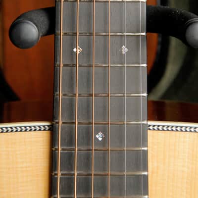 Martin D-28 Authentic 1937 Dreadnought Acoustic Guitar image 5