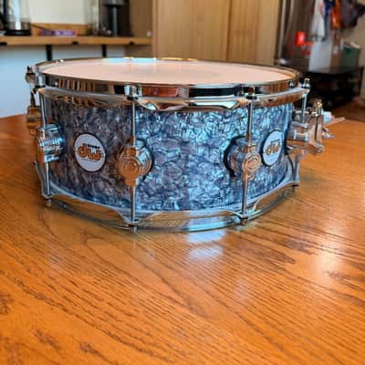 DW Design Series 2024 - Pearl Slate image 2