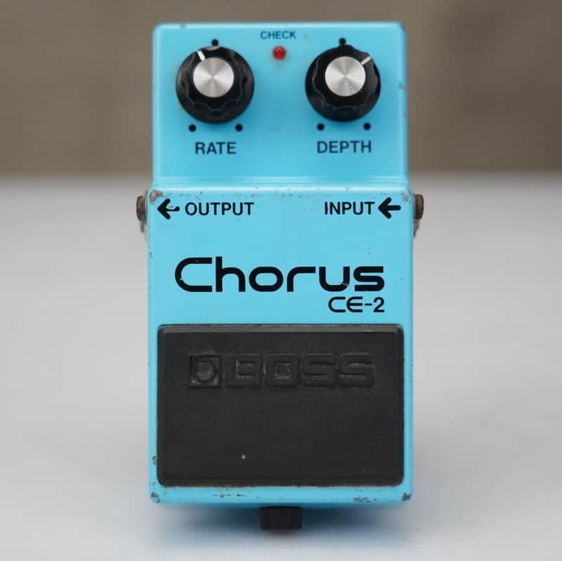 Boss CE-2