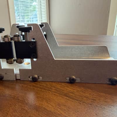 StewMac Fret Slotting Miter Box w/ Japanese Saw 2020s image 2