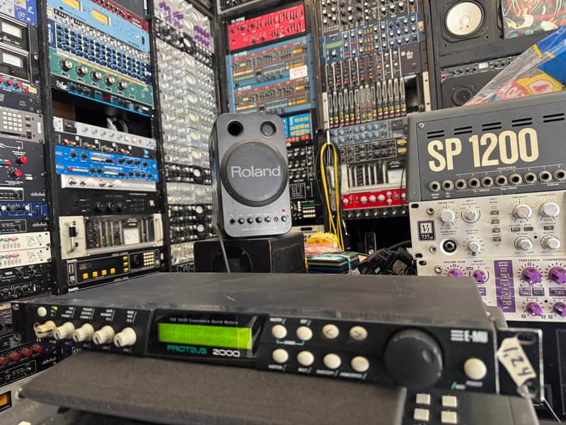 E-MU Systems Proteus 2000 Rackmount 128-Voice Sampler Module with CMPSR Card ,v1.24 //ARMENS// image 1