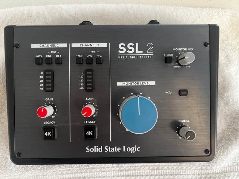 Solid State Logic SSL 2 USB Audio Interface 2020 - Present - Black image 1