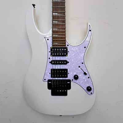 Ibanez RG450DXB-WH Standard - Jatoba Fretboard - 2018 - Present - White image 8