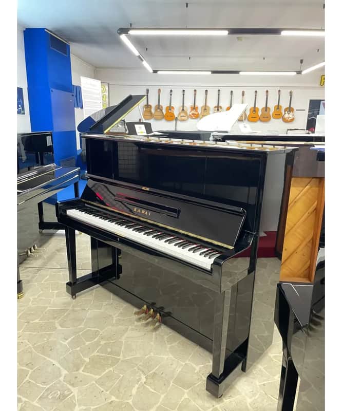PIANOFORTE VERICALE KAWAI MOD.K20 NERO LUCIDO image 1