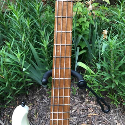 Ibanez EHB1000-PWM Bass Workshop 2020 - Present - Pearl White Matte image 4