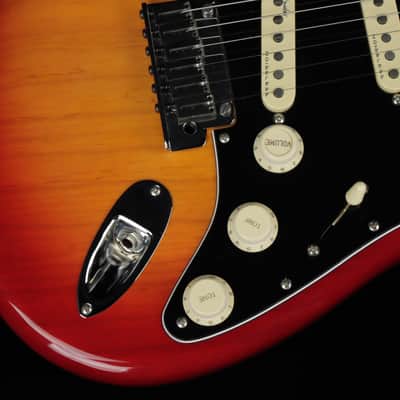 Fender American Ultra Luxe Stratocaster - MN PRB (#412) image 2