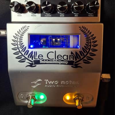 Two Notes Le Clean Dual Channel Tube Preamp 2010s - Silver image 1