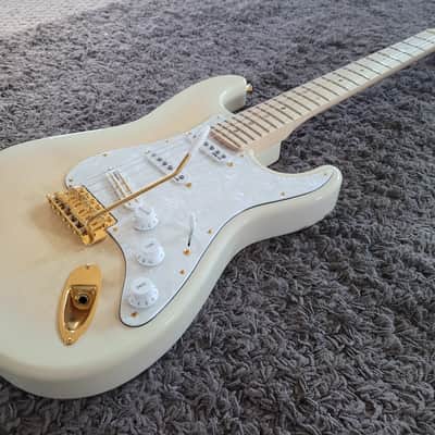 Fender Ritchie Kotzen Stratocaster 2025 - Blonde burst image 3