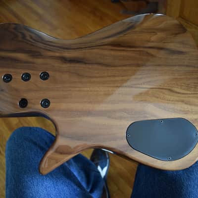 Kiesel Zeus Bass, 5 string ZB5 model , 2018 , exotic wood build, Outstanding condition & tone image 18