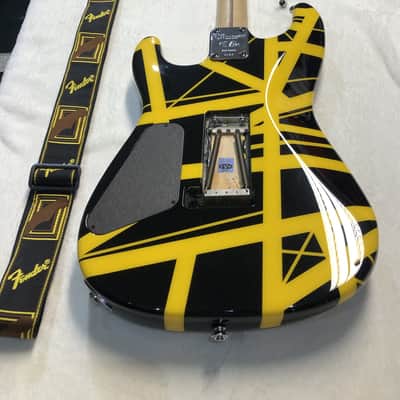 Charvel EVH Art Series 2004 - 2007 - Black / Yellow image 5
