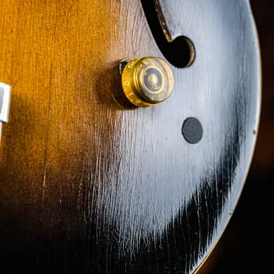 1952 Gibson ES-125 sunburst image 9