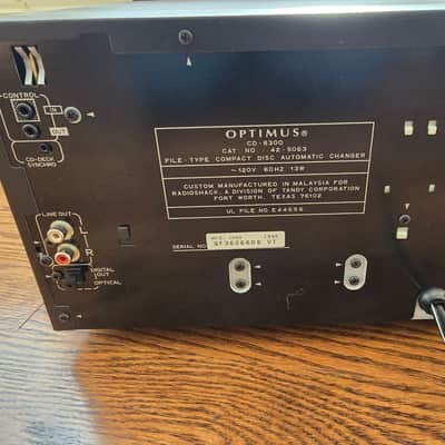 Optimus CD-8300 50+1 CD changer Mid-1990s - Black image 13