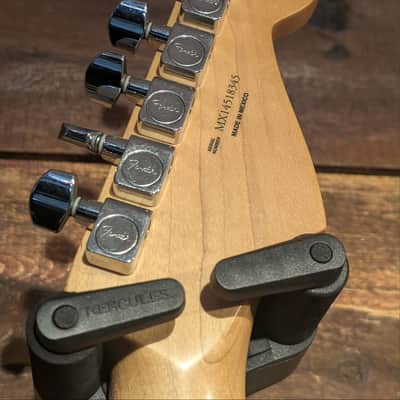 Fender Left-Handed Standard Stratocaster with Rosewood Fretboard 2006 - 2017 - Brown Sunburst image 8