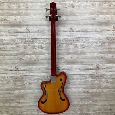 Series 10 Scroll Bass image 7