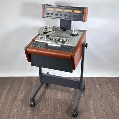 Studer A-807 4-Track Reel to Reel Stereo Tape Reader / Recorder