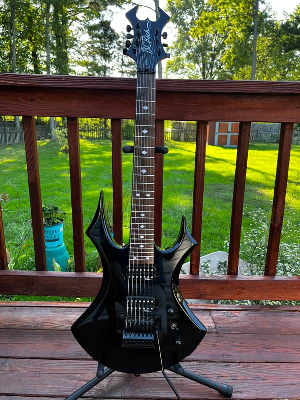 B.C. Rich Virgin N7 Series Black image 1