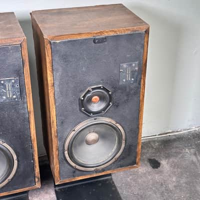 Infinity Qb 3-Way Floor Speaker Set w/ Orginal Stands image 5