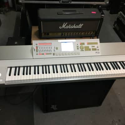 Korg M3 88 Weighted keys keyboard , Touch Screen LCD ,Clean //ARMENS// image 2