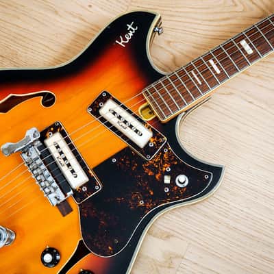 1960s Kent Model 820 Vintage Electric Guitar Japan Kawai Flame Maple 100% Stock image 7